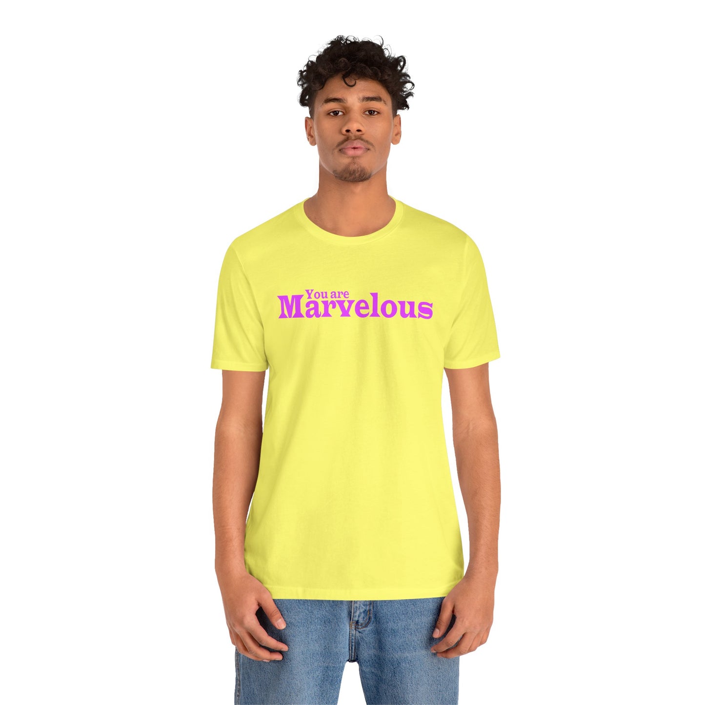「You are Marvelous」 - ピンク文字 - ユニセックス 半袖Tシャツ