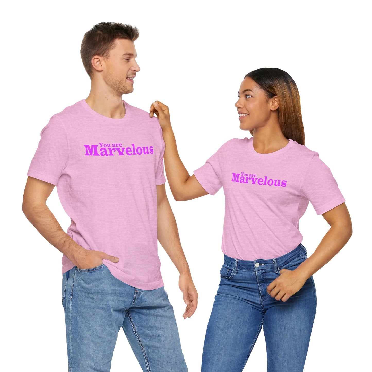 「You are Marvelous」 - ピンク文字 - ユニセックス 半袖Tシャツ