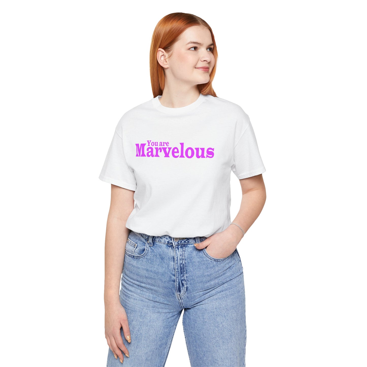「You are Marvelous」 - ピンク文字 - ユニセックス 半袖Tシャツ